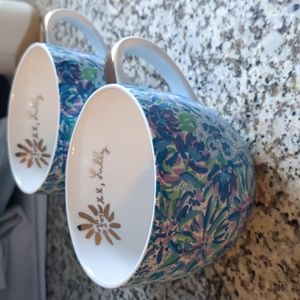 2 Lilly Pulitzer Mugs - Blue Floral